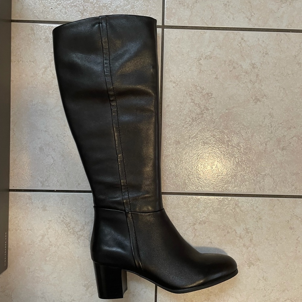 Black Leather dressy boots